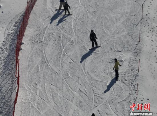 ��ѩ�ۺ�����ѩ���w򞼪����ѩ�����׻������������ѩ�����D